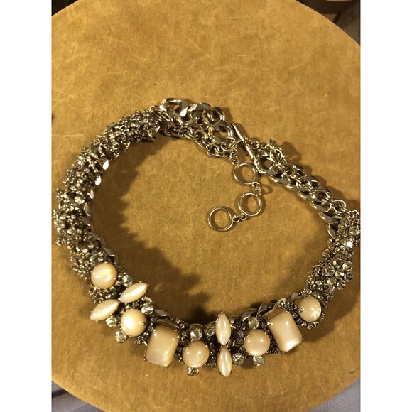 STELLA & DOT Gold Tone Statement Necklace Flowers & Rhinestones Stunning - Picture 2 of 12